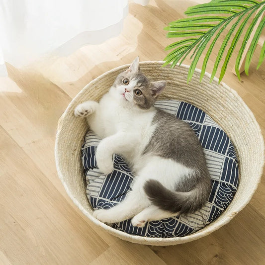 Purr-fect Pet Straw Bed