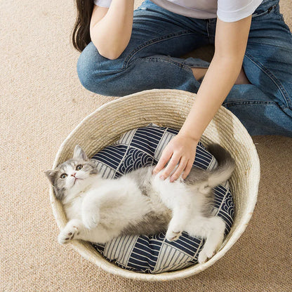 Purr-fect Pet Straw Bed